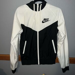 Nike Windbreaker